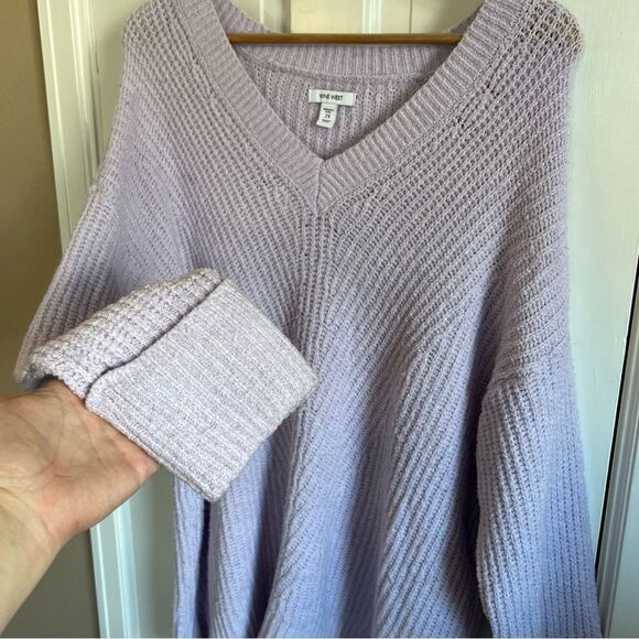 Nine West Purple V-Neck Sweater with Ribbed Knit - Picture 3 of 8